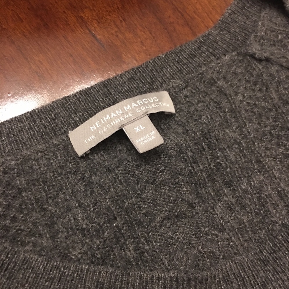 Men’s Neiman Marcus Cashmere Sweater